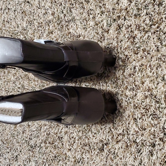 Kenneth Cole Reaction - Picture 2 of 7